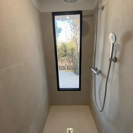 La Perle Rose Standing 5 Etoiles Avec Piscine Jacuzzi Et Superbe Vue * Aigues-Mortes