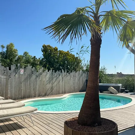 La Perle Rose Standing 5 Etoiles Avec Piscine Jacuzzi Et Superbe Vue
