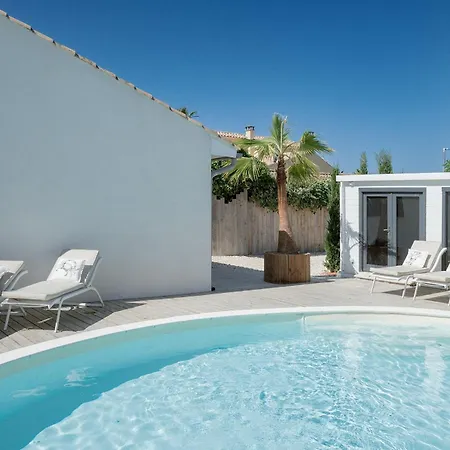 La Perle Rose Standing 5 Etoiles Avec Piscine Jacuzzi Et Superbe Vue Aigues-Mortes