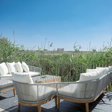 Villa La Perle Rose Standing 5 Etoiles Avec Piscine Jacuzzi Et Superbe Vue Aigues-Mortes