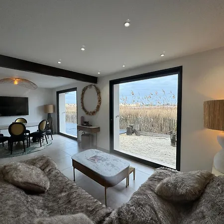 La Perle Rose Standing 5 Etoiles Avec Piscine Jacuzzi Et Superbe Vue Villa *