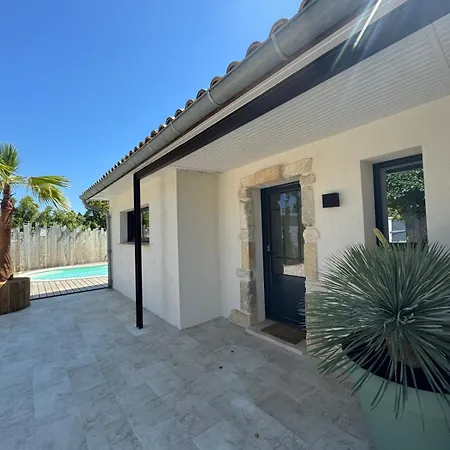 Villa La Perle Rose Standing 5 Etoiles Avec Piscine Jacuzzi Et Superbe Vue