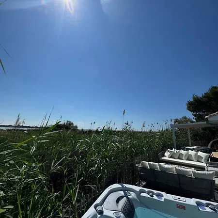 La Perle Rose Standing 5 Etoiles Avec Piscine Jacuzzi Et Superbe Vue *
