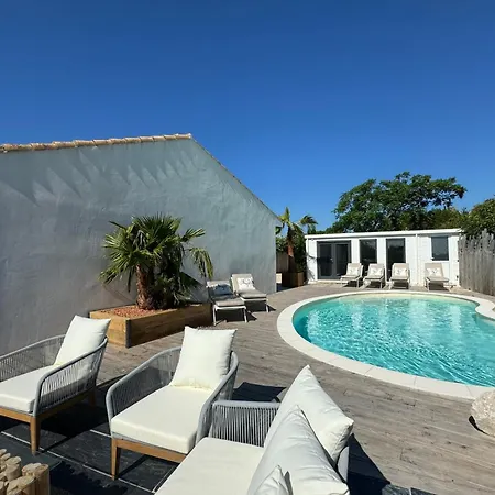 La Perle Rose Standing 5 Etoiles Avec Piscine Jacuzzi Et Superbe Vue * Aigues-Mortes