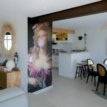 Villa La Perle Rose Standing 5 Etoiles Avec Piscine Jacuzzi Et Superbe Vue Aigues-Mortes