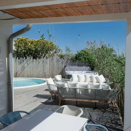 Вилла La Perle Rose Standing 5 Etoiles Avec Piscine Jacuzzi Et Superbe Vue *