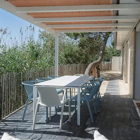 La Perle Rose Standing 5 Etoiles Avec Piscine Jacuzzi Et Superbe Vue Aigues-Mortes